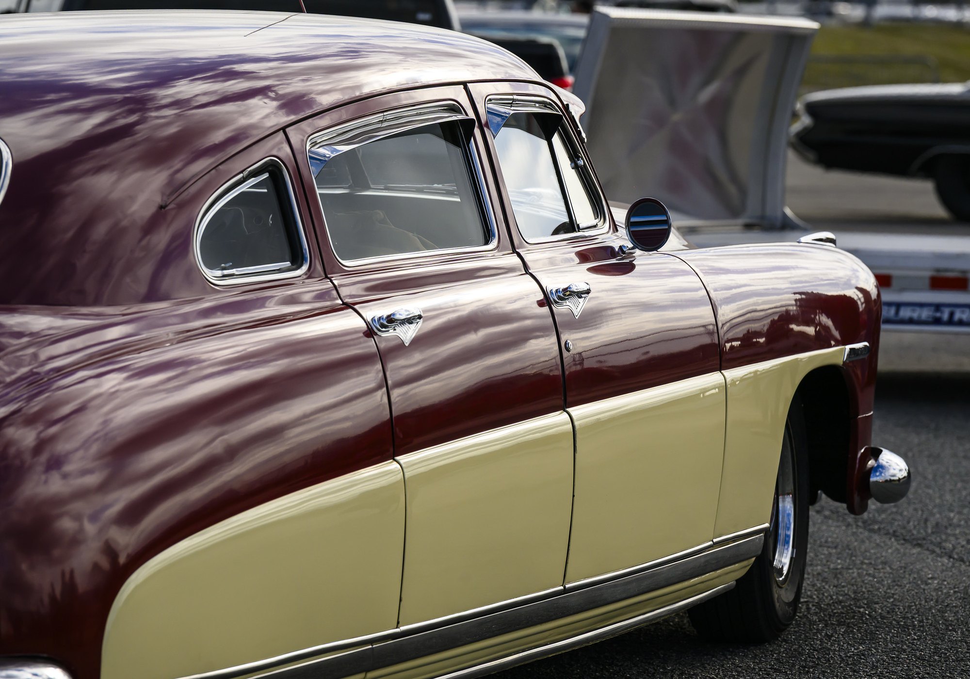 Show cars at the Daytona Turkey Run®